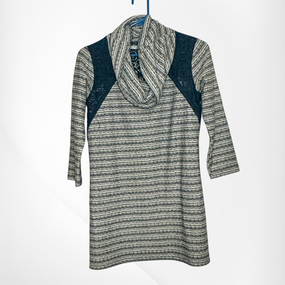 Maurices Cowl Neck Knit Tunic Top Blue Gray White Lace Shoulder 3/4 Sleeve Med
